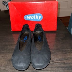 WOLKY Ballet Black EUC Sz slip on womens shoes sz 8.5 comfort shoes